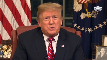 Trump pide apoyo a la nación para construir el muro