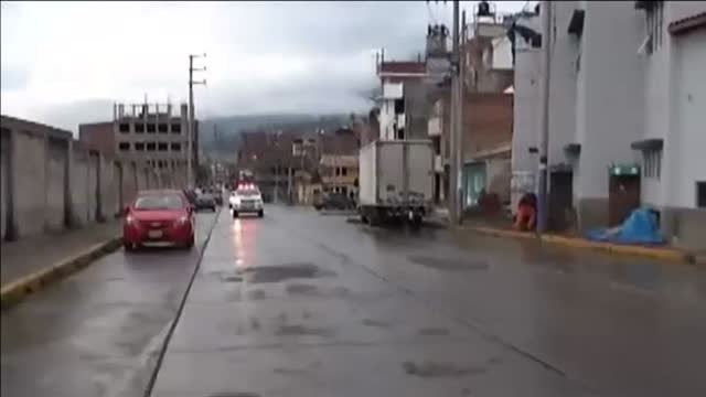 Trasladan a la morgue los cuerpos de los tres montañeros españoles muertos en Perú