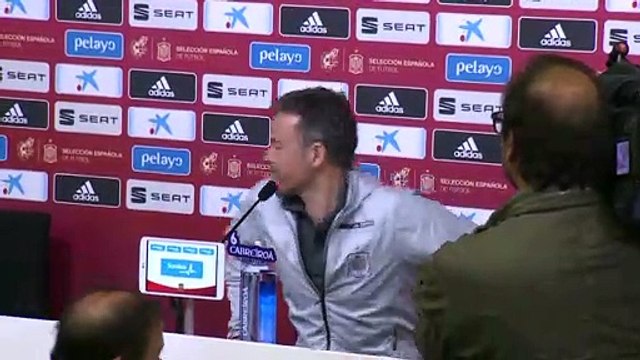 Luis Enrique deja la selección y Robert Moreno le sustituye