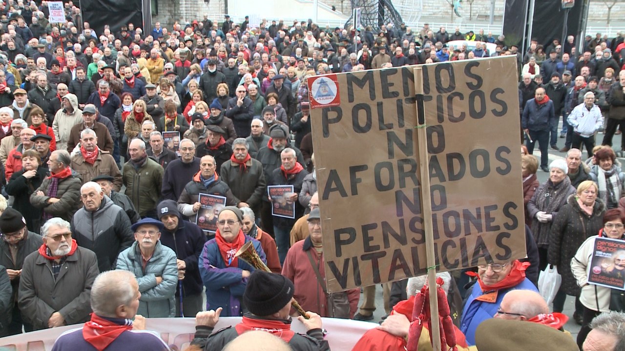 Pensionistas, por blindar sus pensiones en la Constitución
