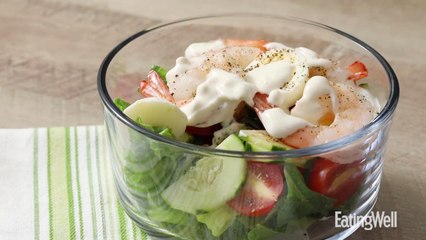 How to Make Shrimp Cobb Salad