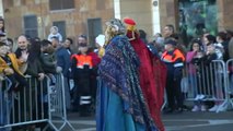 Los Reyes Magos llegan a Badajoz con un AVE bajo el brazo