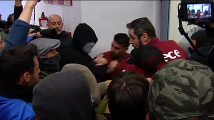 Torra anima a los radicales a seguir presionando