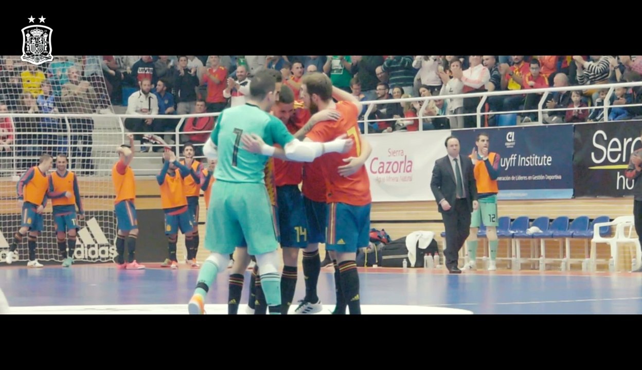 Lozano te invita a formar parte del desafío España-Brasil de fútbol sala