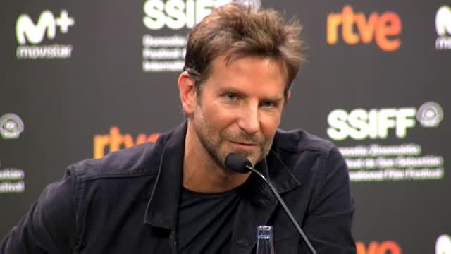 Bradley Cooper desvela que tuvo un coach de voz para su papel en Ha nacido una estrella