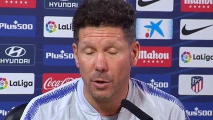 Simeone defiende el VAR: "Va más allá del lado de la justicia con matices a mejorar"