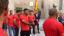 Los Dragons Catalans interpretan una haka para Quim Torra