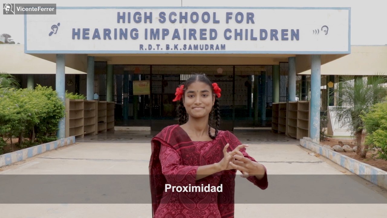 La Fundación Vicente Ferrer, comprometida con el lenguaje de signos