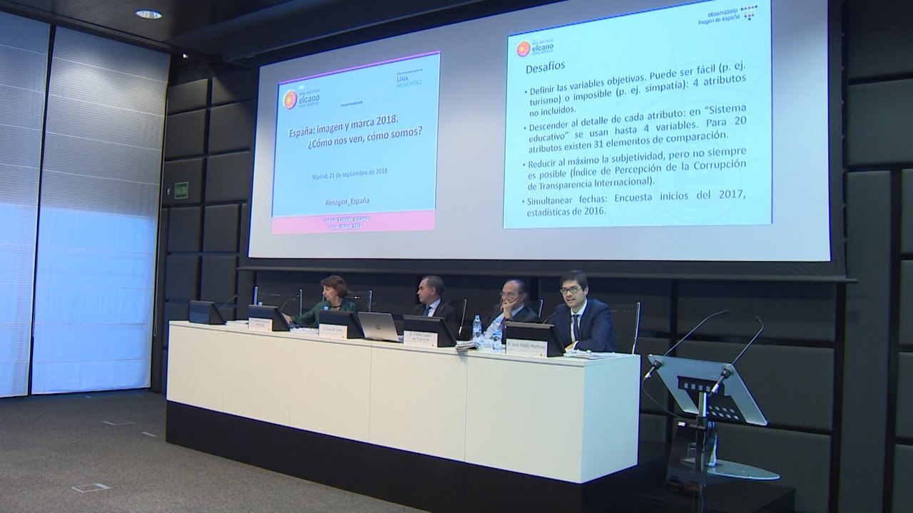 Mesa redonda 'España: imagen y marca 2018'