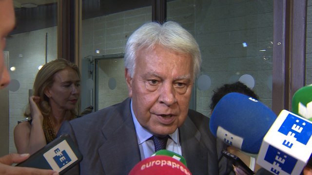 Felipe González pide un pacto social para garantizar las pensiones