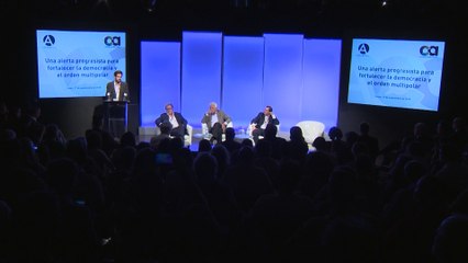 Felipe González participa en jornadas sobre democracia