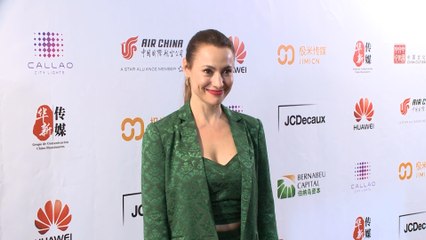 Natalia Verbeke está encantada con ver crecer a su hija