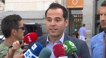 Aguado critica a PSOE por sembrar dudas en CV Rivera