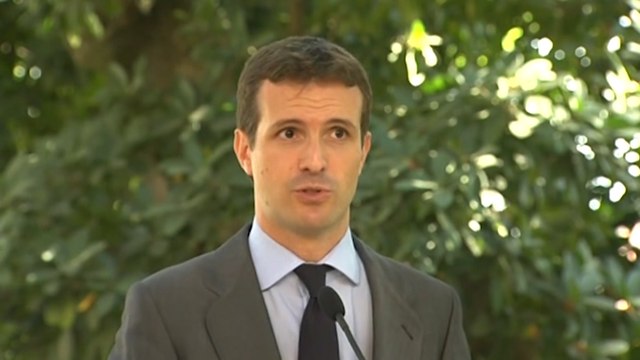 Casado asegura que el PP no intenta abatir a Sánchez con su tesis