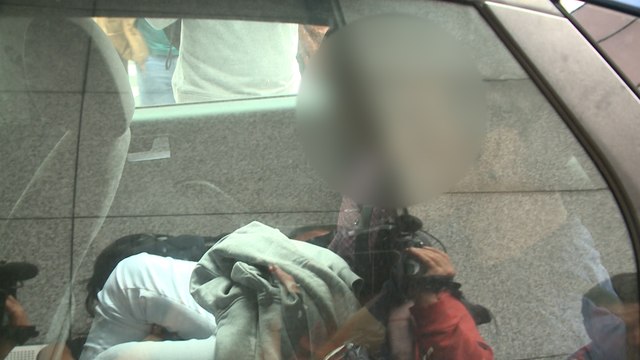 Juzgan a tres menores por el asesinato de unos ancianos