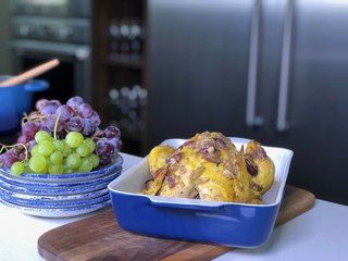 Pollo asado con uvas y jengibre