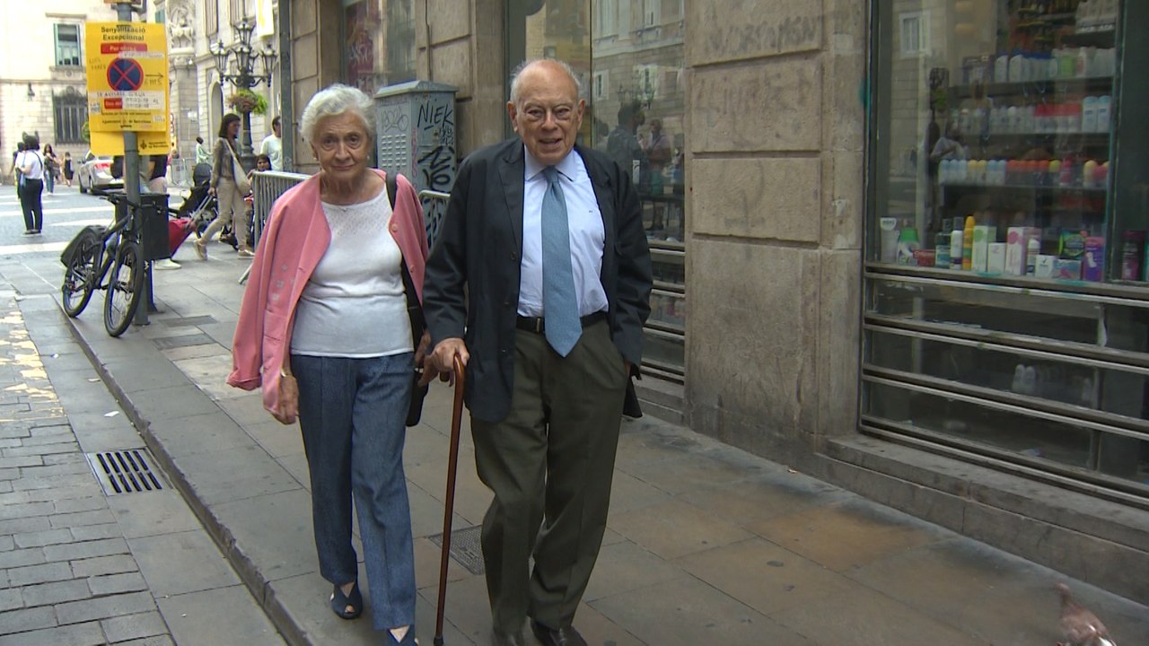 Jordi Pujol y Marta Ferrusola en Barcelona