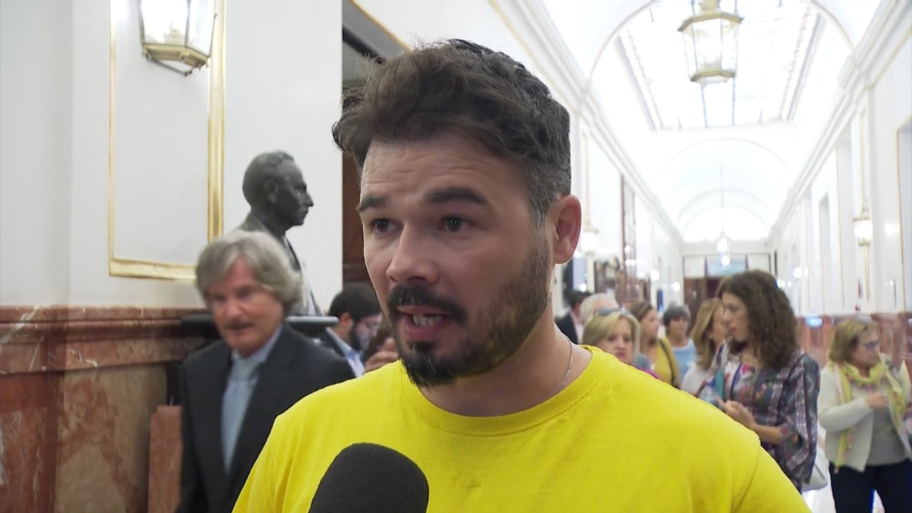 Rufián cree que Montón "ha puesto un espejo frente al PP"