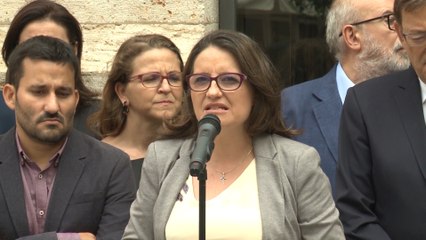 Oltra escenifica la "alianza indestructible" contra la violencia de género
