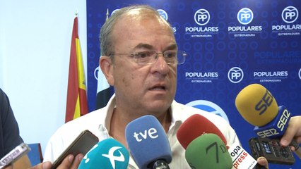 Monago lamenta la marcha de Santamaría