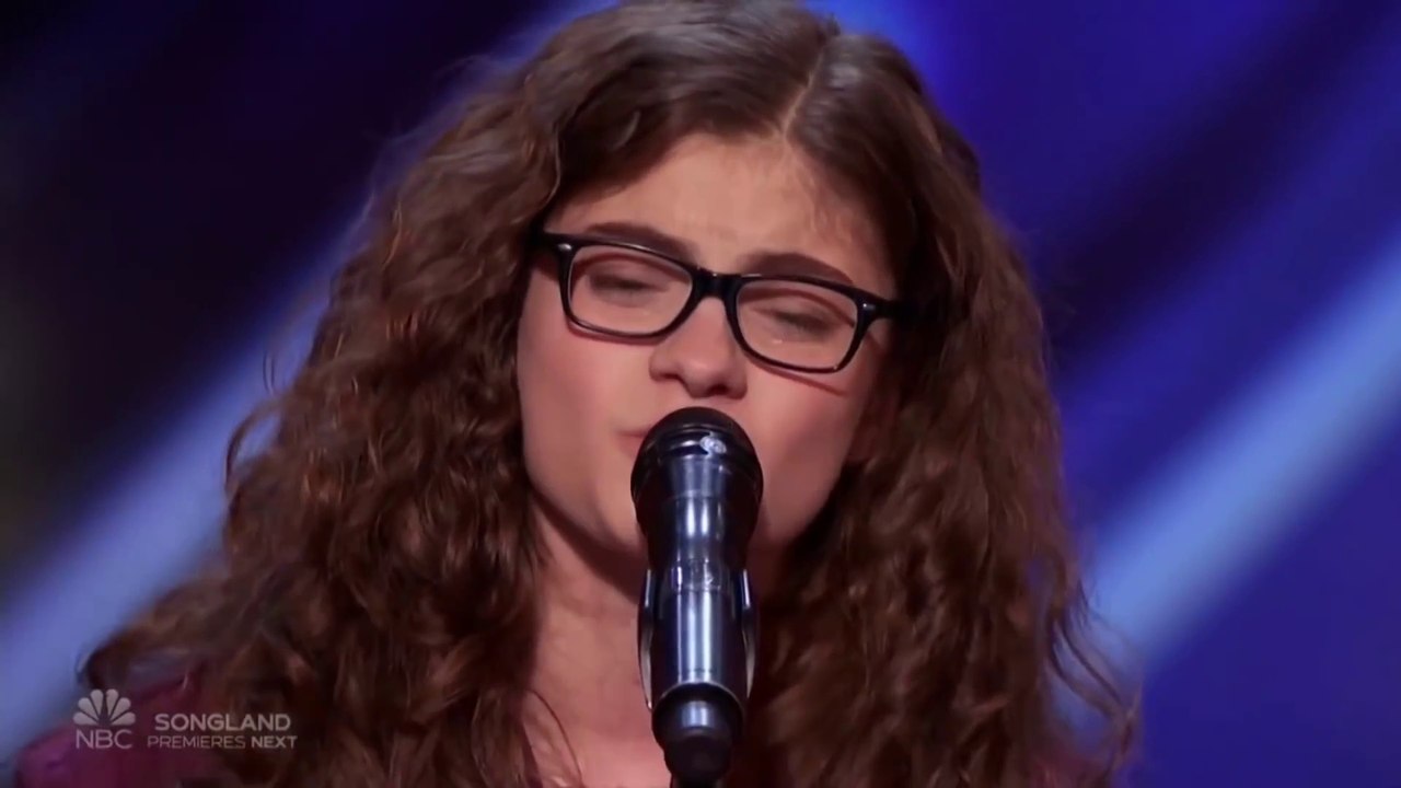 Sophie Pecora 15 Year Old Original Songs Captivating the Heart of The Judges!