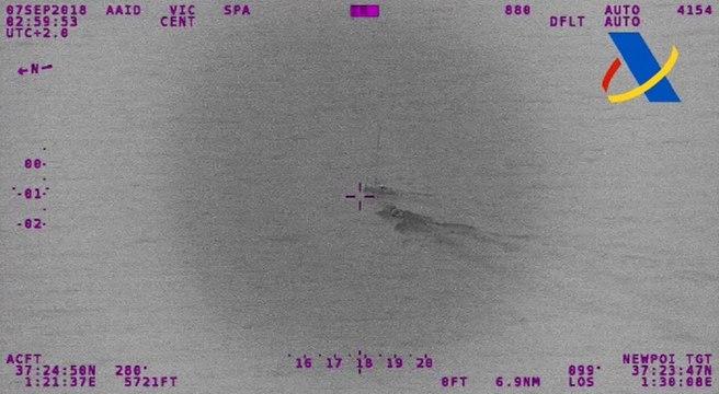 Interceptado velero con 200 fardos de hachís