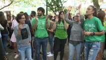Protesta de profesores y colegio público en Santander