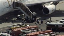 Caen enfermos 20 pasajeros de un vuelo en Nueva York procedentes de Dubai