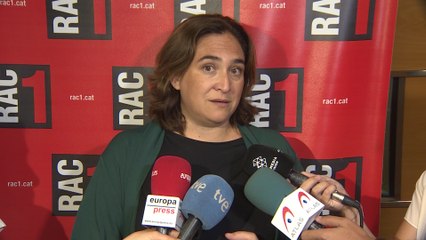 Colau niega tener algo que ver con la decisión de Domènech