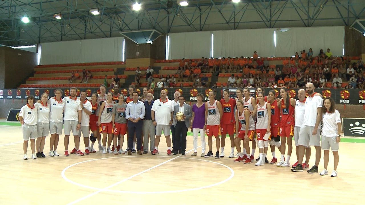 Selección Femenina de Baloncesto se prepara para el Mundial