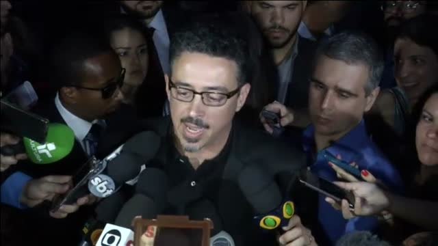 Desolación en Rio de Janeiro un día después del terrible incendio del Museo Nacional