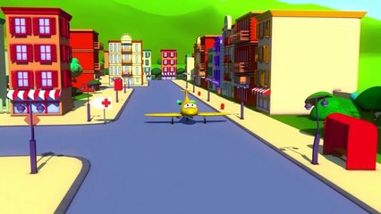 The Racing Car - Carl the Super Truck in Car City Giant Car Monster Trucks Police Cars Chase !!!