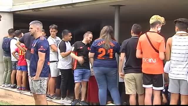 La llegada de Gonzalo Guedes desata la locura en Valencia