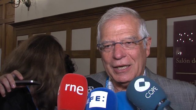 Borrell: Yo no soy el comentarista de Puigdemont