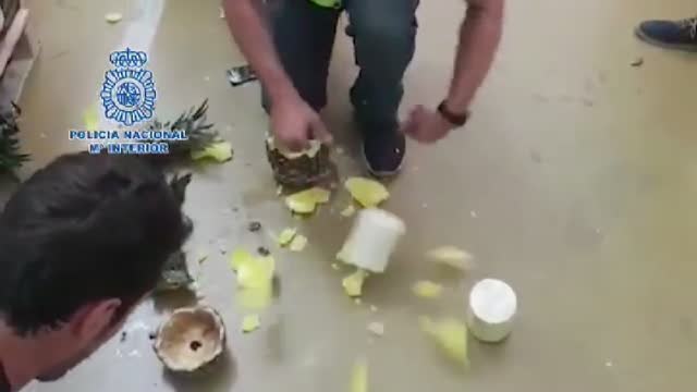 Hallan 67 kilos de cocaína en el interior de piñas huecas en Mercamadrid