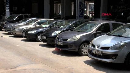 İZMİR İkinci el otomobil satıcıları 30 Haziran'ı bekliyor