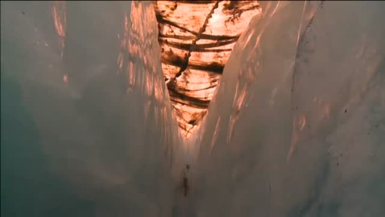 Suiza utiliza mantas térmicas para proteger los glaciares del calentamiento global