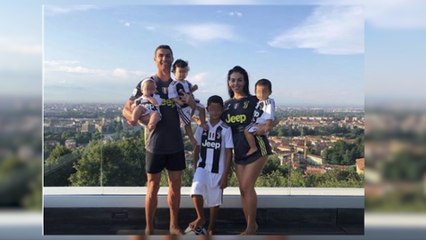 Ronaldo y su familia se adaptan perfectamente a Turín