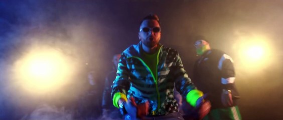 Jon Baiat Bun x Shift x El Nino - Timpu' trece ca apa Official Video