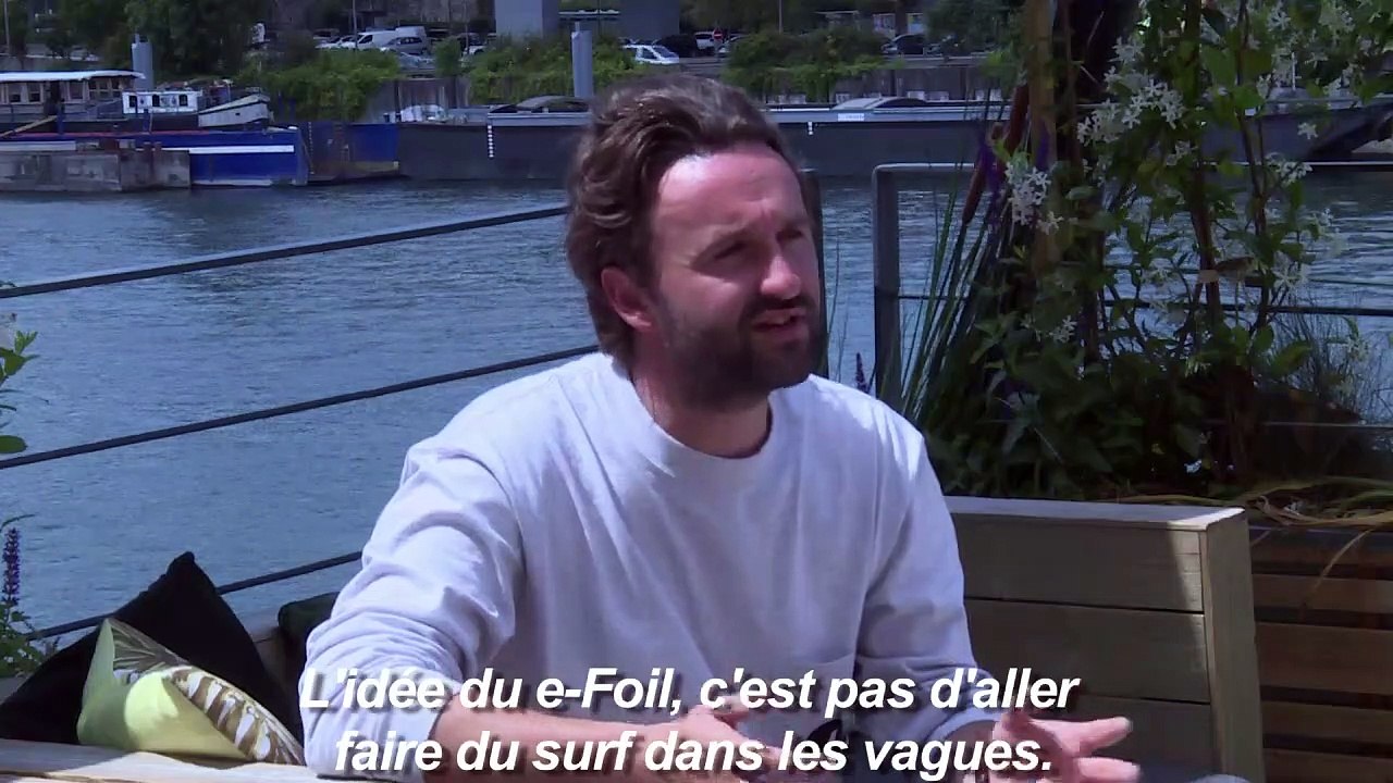 Avec le surf électrique, pas besoin de vagues sur la Seine !