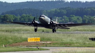 4K D-Day Douglas DC3C-S1C3G - N74589 approaching EDJA-Memmingen Airport 06.2019