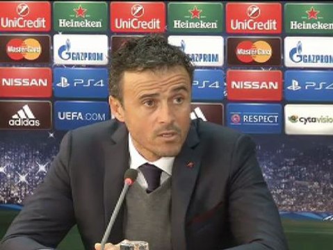 Elogios para Messi tras convertirse en el máximo goleador de la historia de la Liga de Campeones