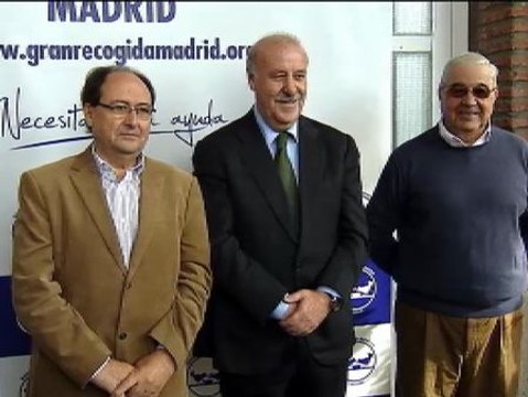Del Bosque apadrina la Segunda Gran Recogida de Alimentos