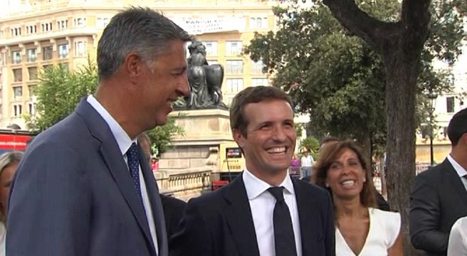 Casado y Albiol asisten al acto homenaje del 17A