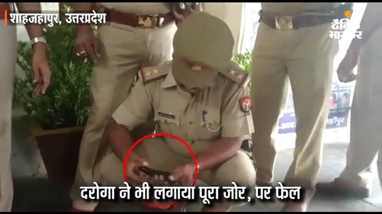 असलहा लोड करने में छूटे जीआरपी सिपाही-दरोगा के पसीने; एसपी बोले- अभी ट्रेनिंग की जरूरत