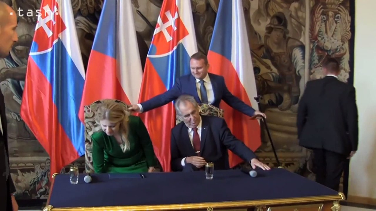 Prezident Zeman zablahoželal Z.Čaputovej a ocenil priateľskú atmosféru