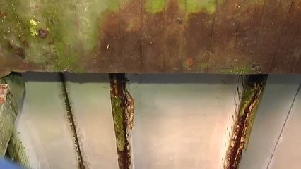 Acero oxidado y hormigón cuarteado, así estaba el muelle de Vigo