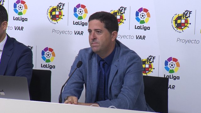 Castañer: Nuestros árbitros llevan muchas horas de entrenamiento en el VAR