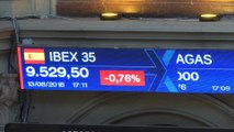 El Ibex 35 se deja un 0,75% en la sesión y salva los 9.500 puntos-. Firma: SJR/AFDC .-