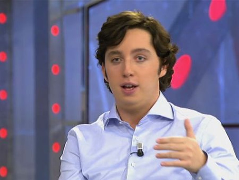 Francisco Nicolás asegura que la vicepresidenta del Gobierno fue quien le invitó al balcón de Génova